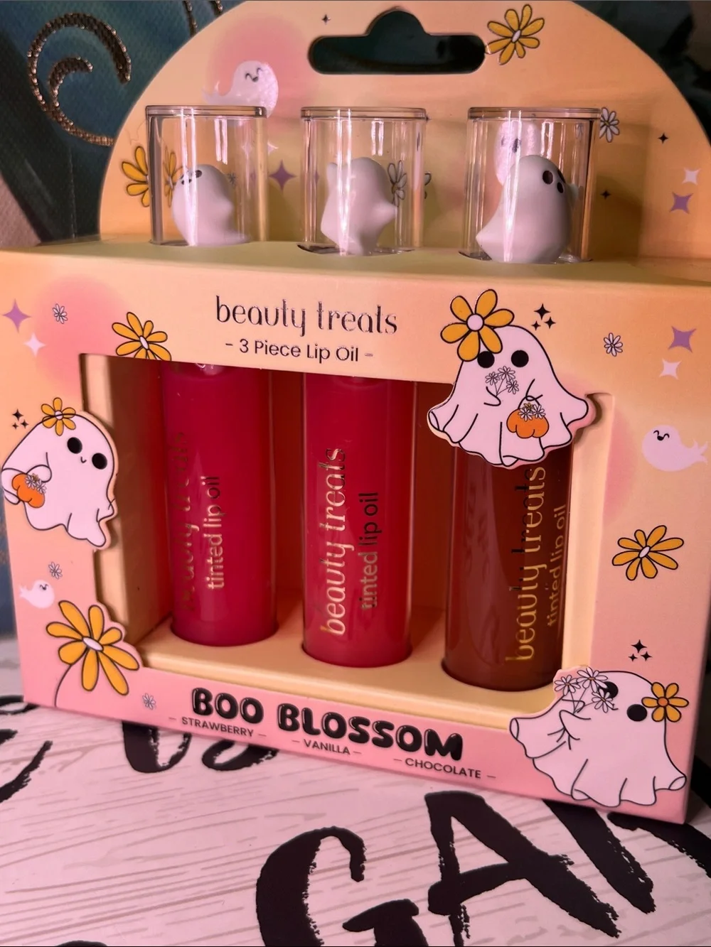 Boo Blossom 3-Piece Tinted Lip Oil Set - Pink, Red, Brown